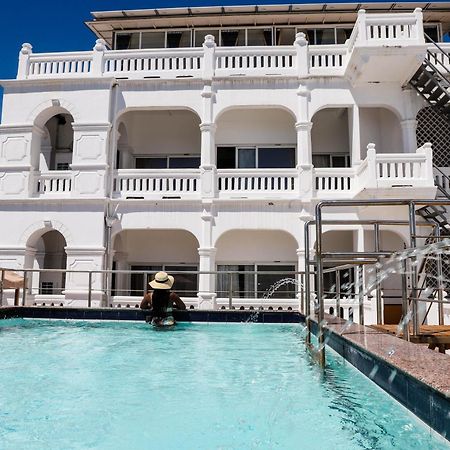 Sentrim Castle Royal Hotel Mombasa Extérieur photo